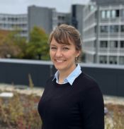 Frau Sandra Wetschewald